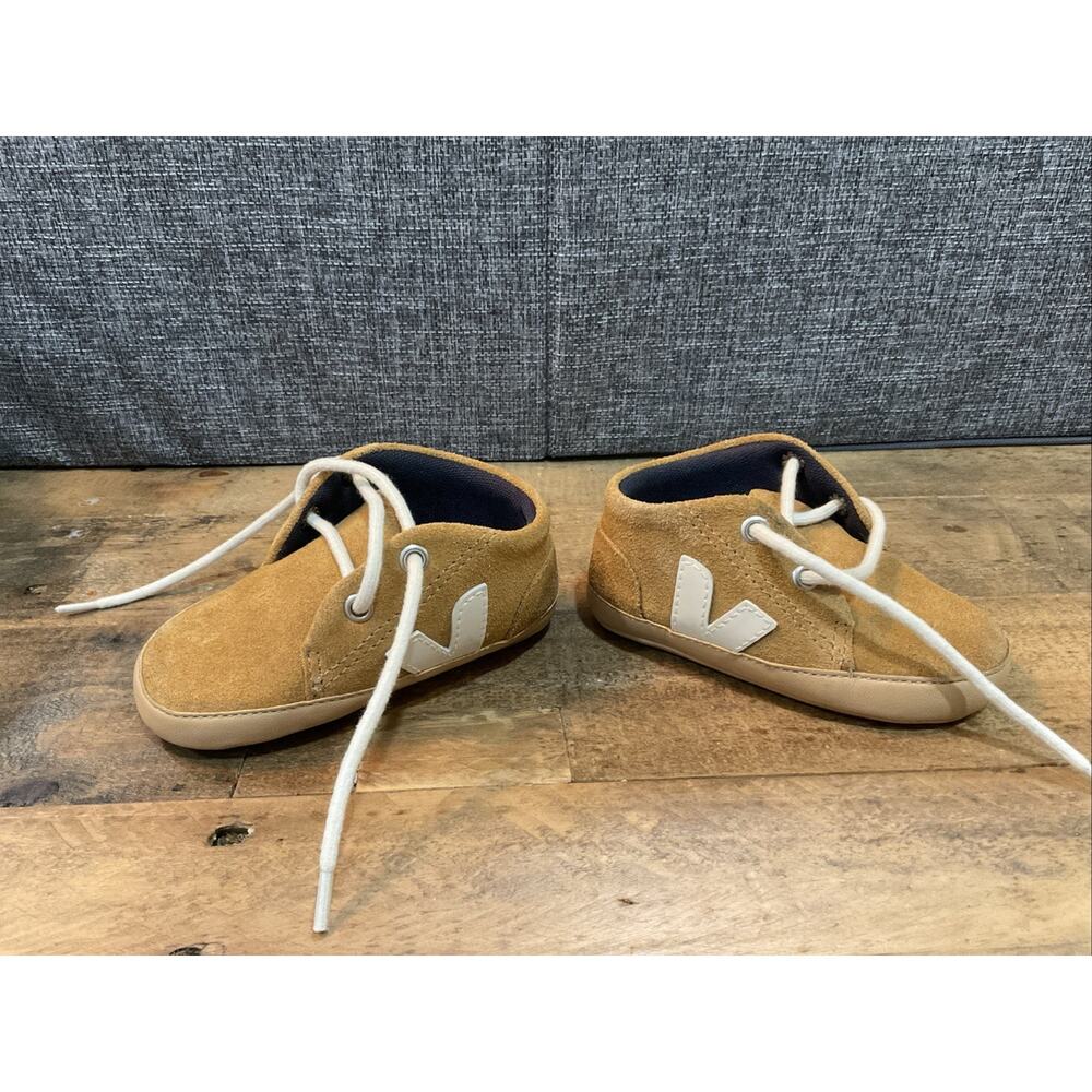 BABY SUEDE CAMEL PIERRE SHOES - Size 4